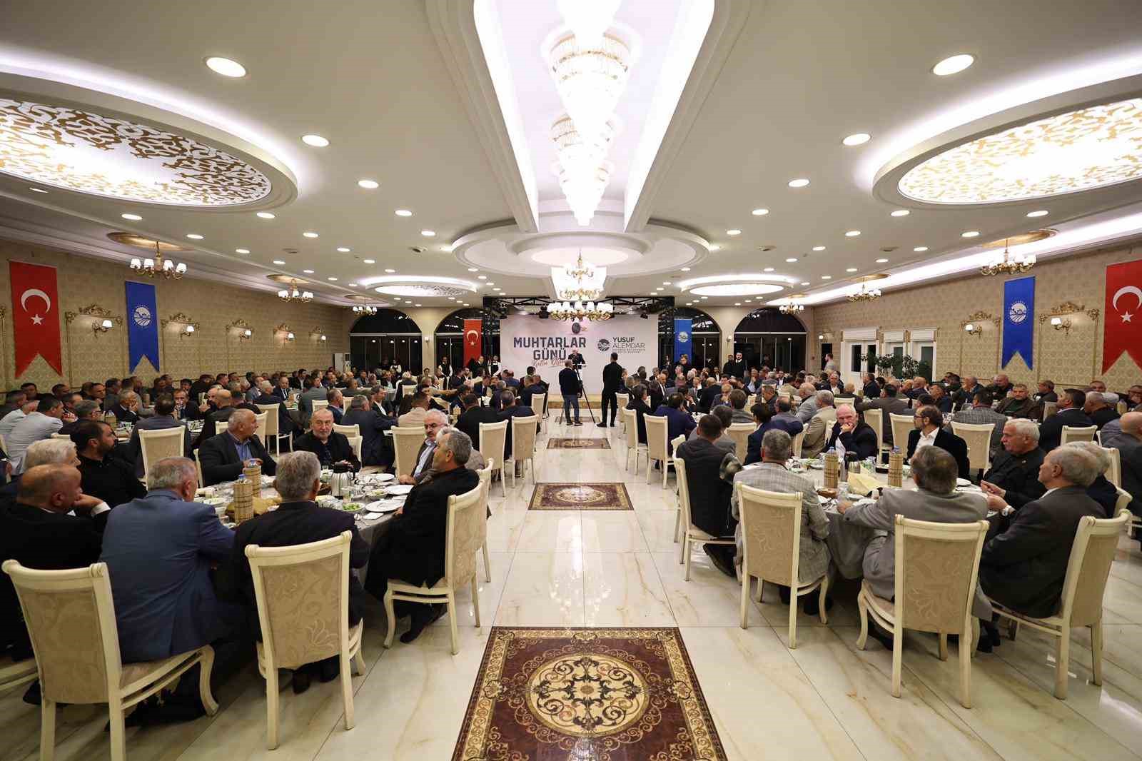 Başkan Alemdar: "Sakarya bu birliktelikle yoluna daha g&uuml;&ccedil;l&uuml; bir şekilde devam edecektir"
