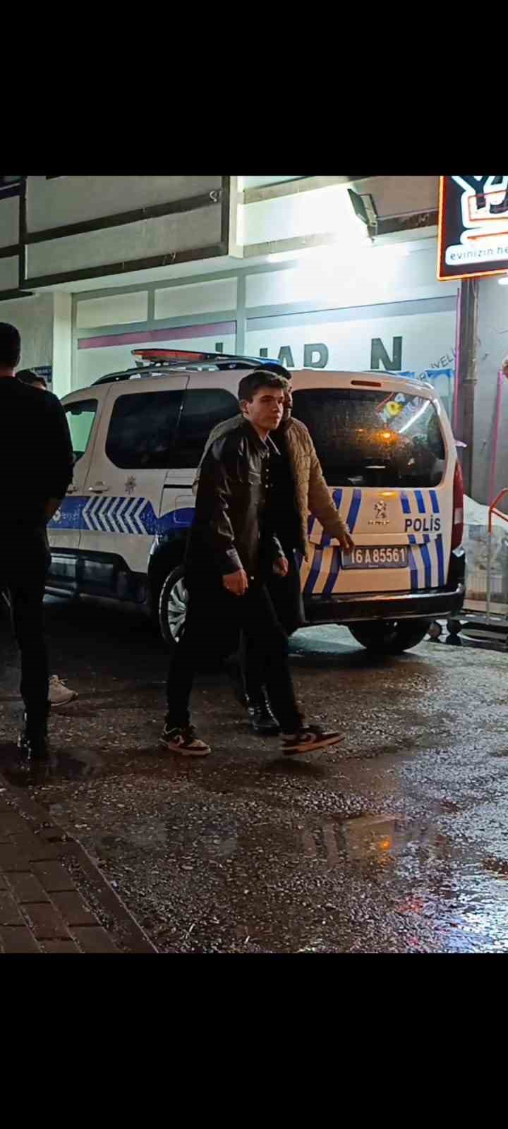 65 yaşındaki adamdan 15 yaşındaki gence intikam kurşunu
