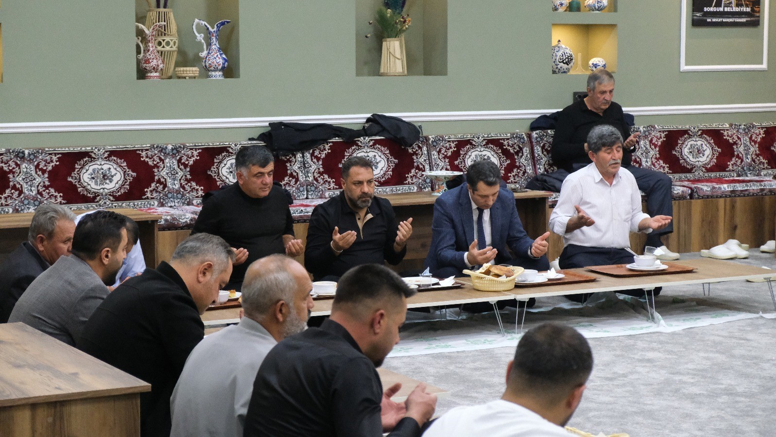 Başkan Ekinci, Muhtarlar Günü’nde muhtarlarla bir araya geldi
