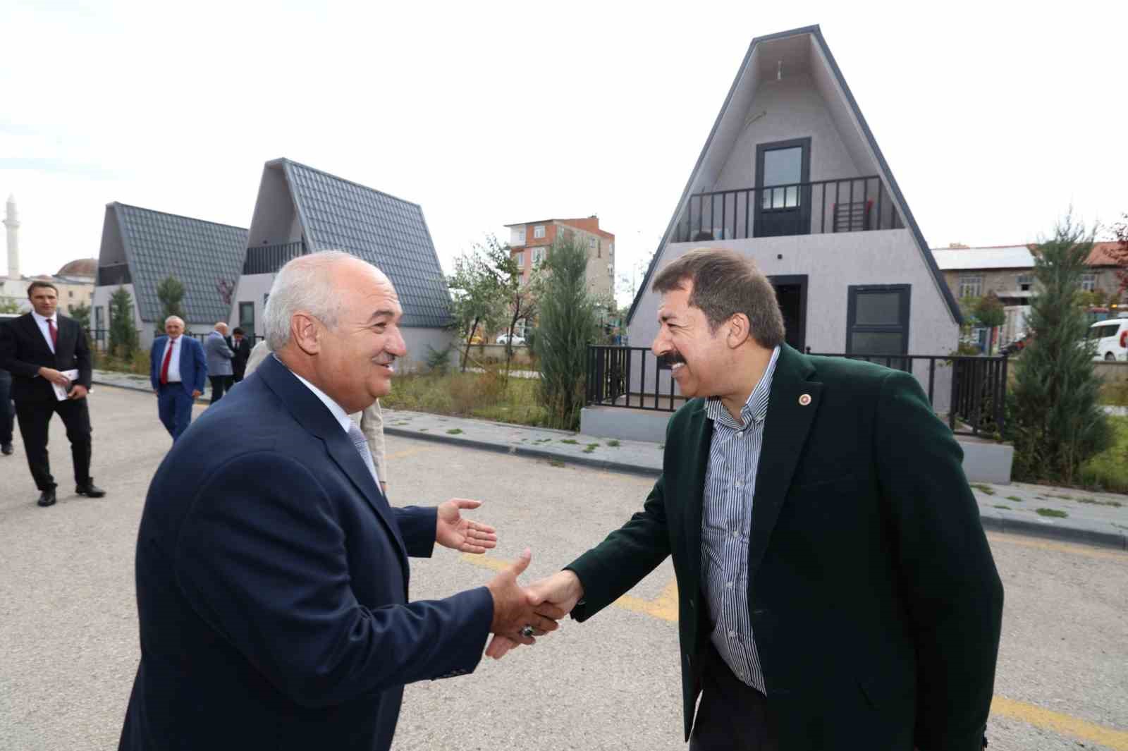 Tarım ve hayvancılığın kalbi Aziziye&rsquo;de attı
