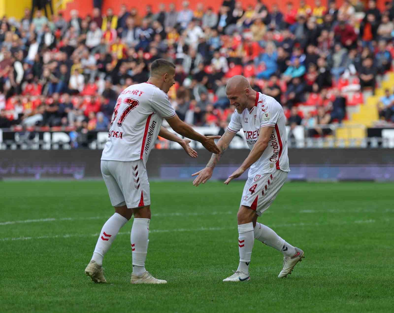 Samsunspor’un deplasman serisi sürüyor
