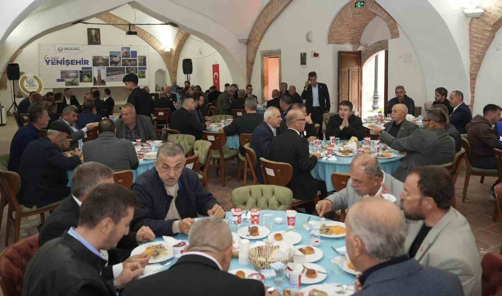 Başkan Ercan Özel: "Muhtarlarımız, demokrasimizin ilk halkasıdır"