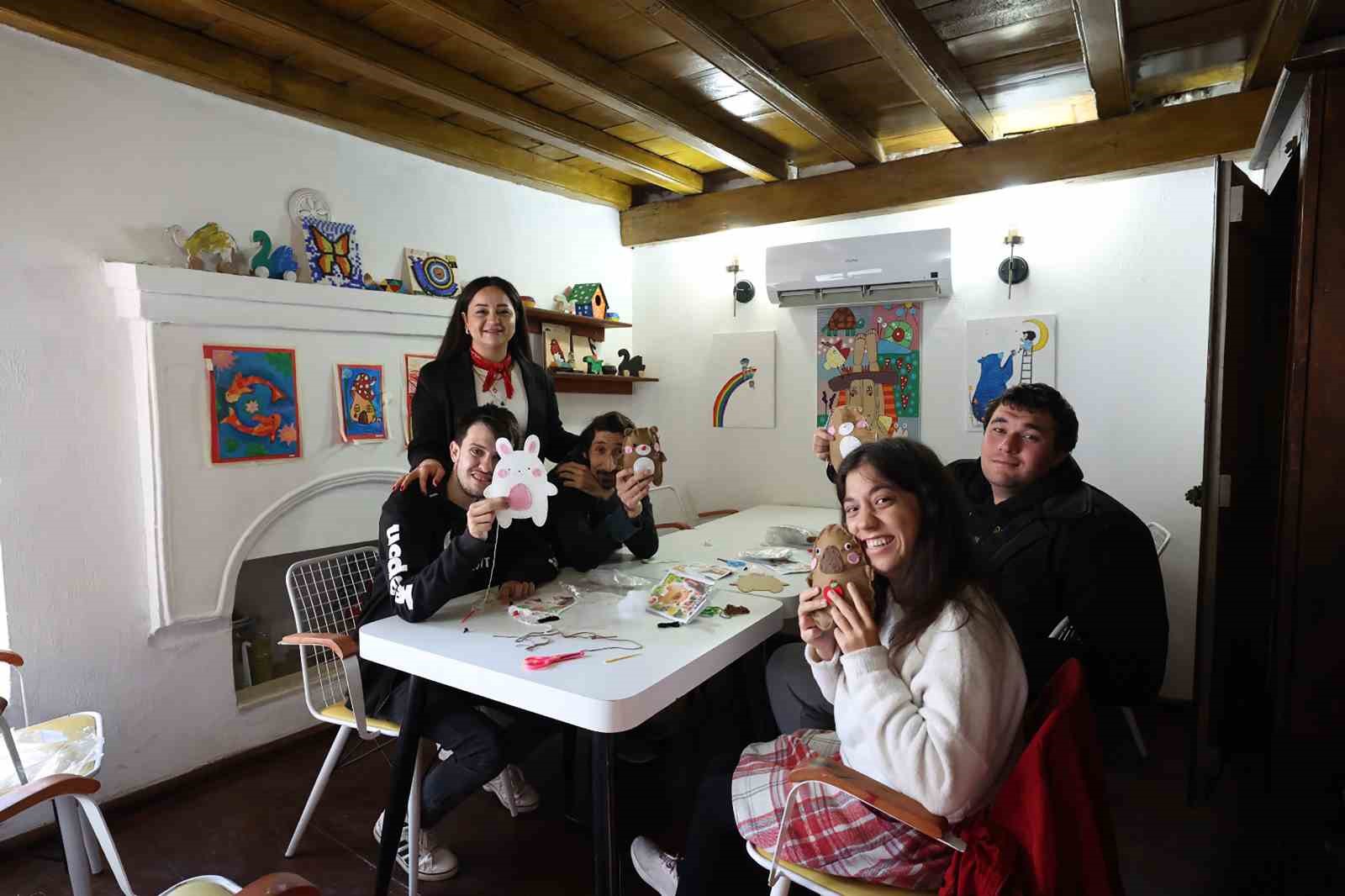 B&uuml;y&uuml;kşehir sosyal hizmet at&ouml;lyeleri &ccedil;ocukların gelişimine katkı sağlıyor
