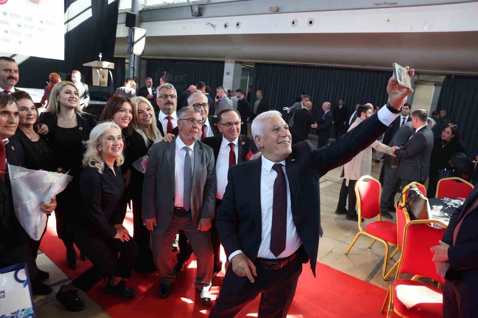 Bozbey Muhtarları unutmadı
