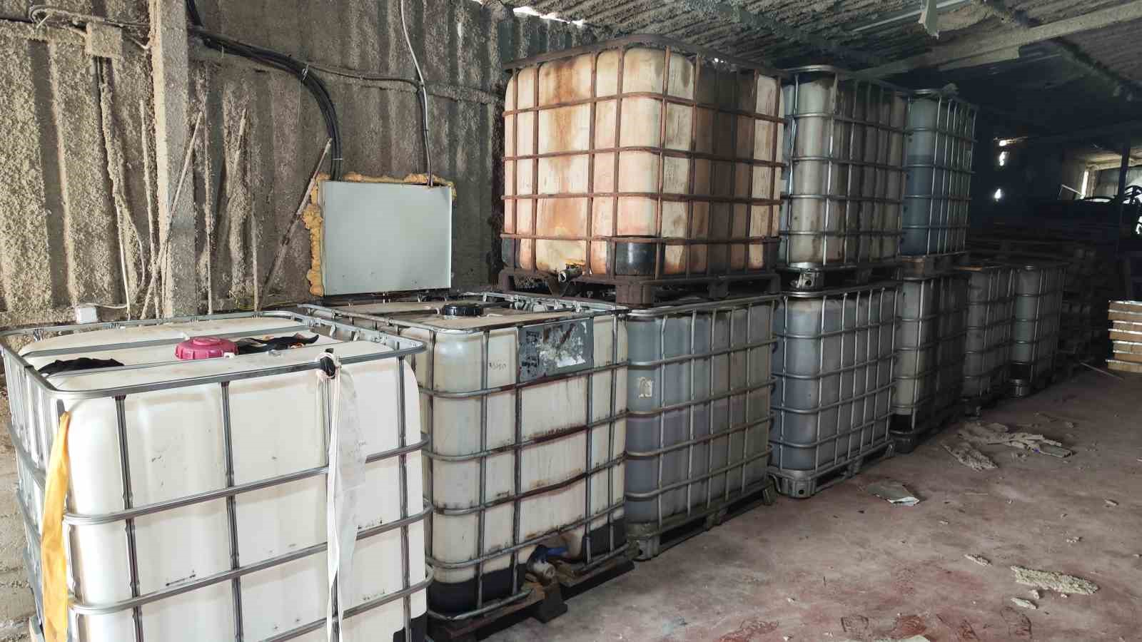 Bursa&rsquo;da ka&ccedil;ak motor yağı &uuml;retimi
