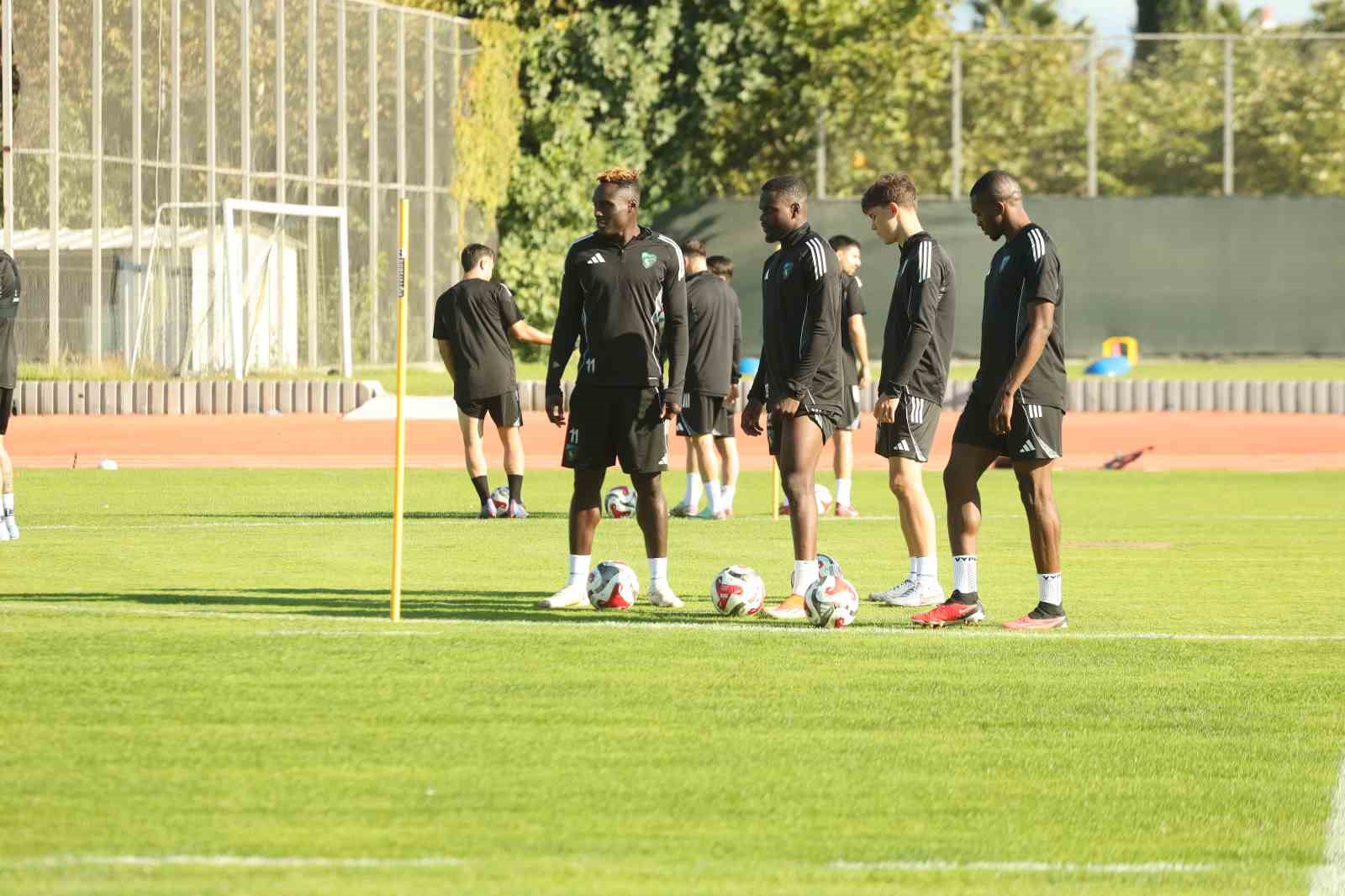 Kocaelispor, Alanyaspor hazırlıklarına başladı
