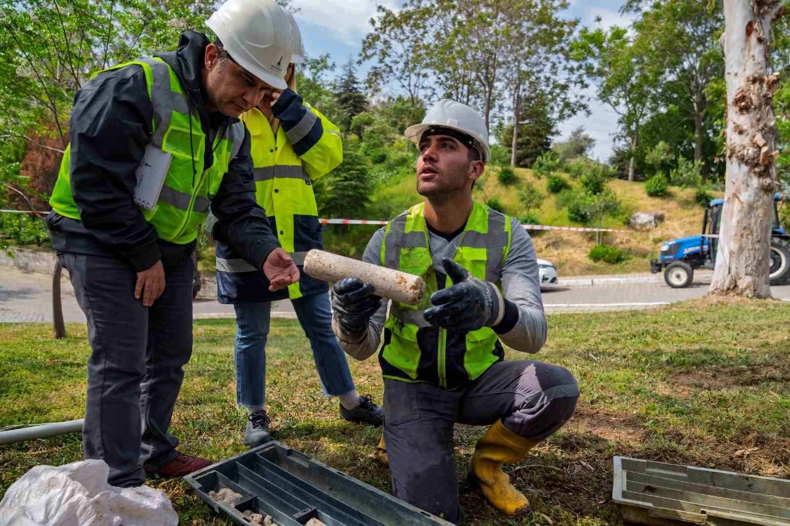 İzmir’de zemin araştırmaları için 32 bin deney yapıldı
