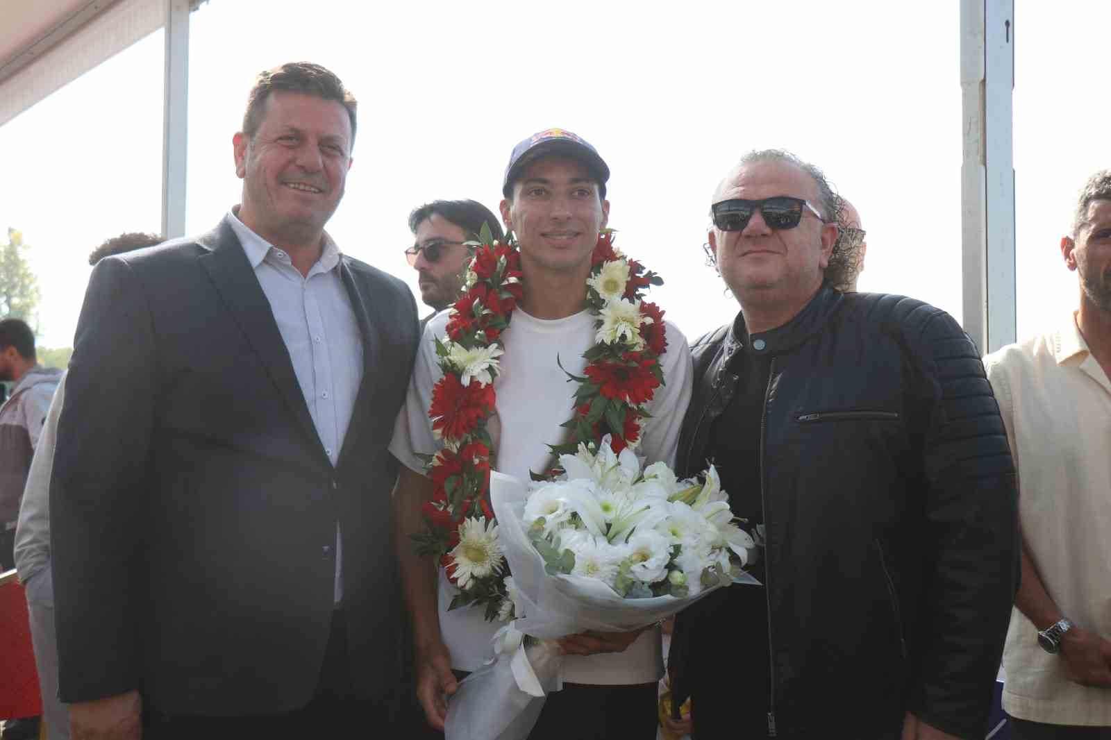 Toprak Razgatlıoğlu: "Hedefimiz her zaman kazanmak ve şampiyonluk elde etmek"
