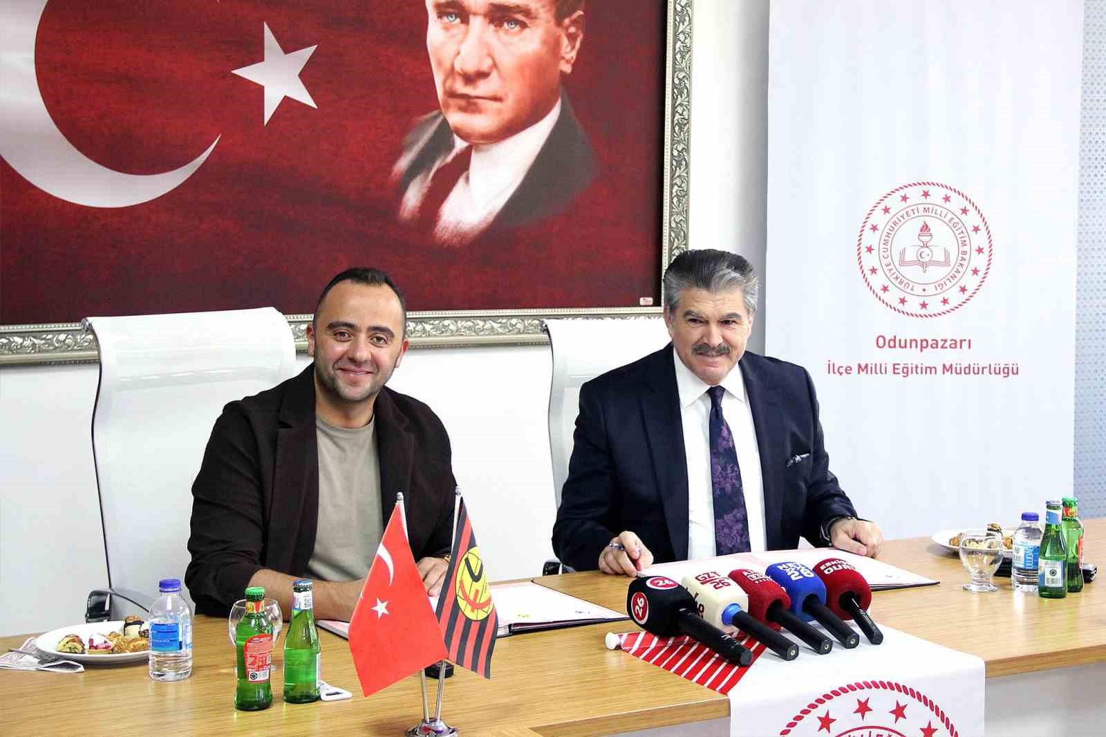 ‘Çocukların Tribün Coşkusu’ projesi başladı
