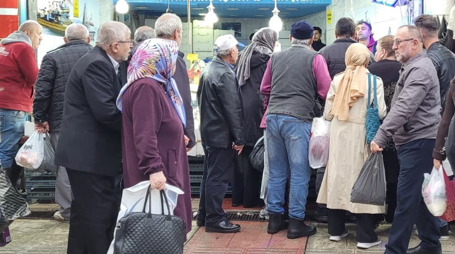 Samsun’da hamsi ve istavrit 75 TL