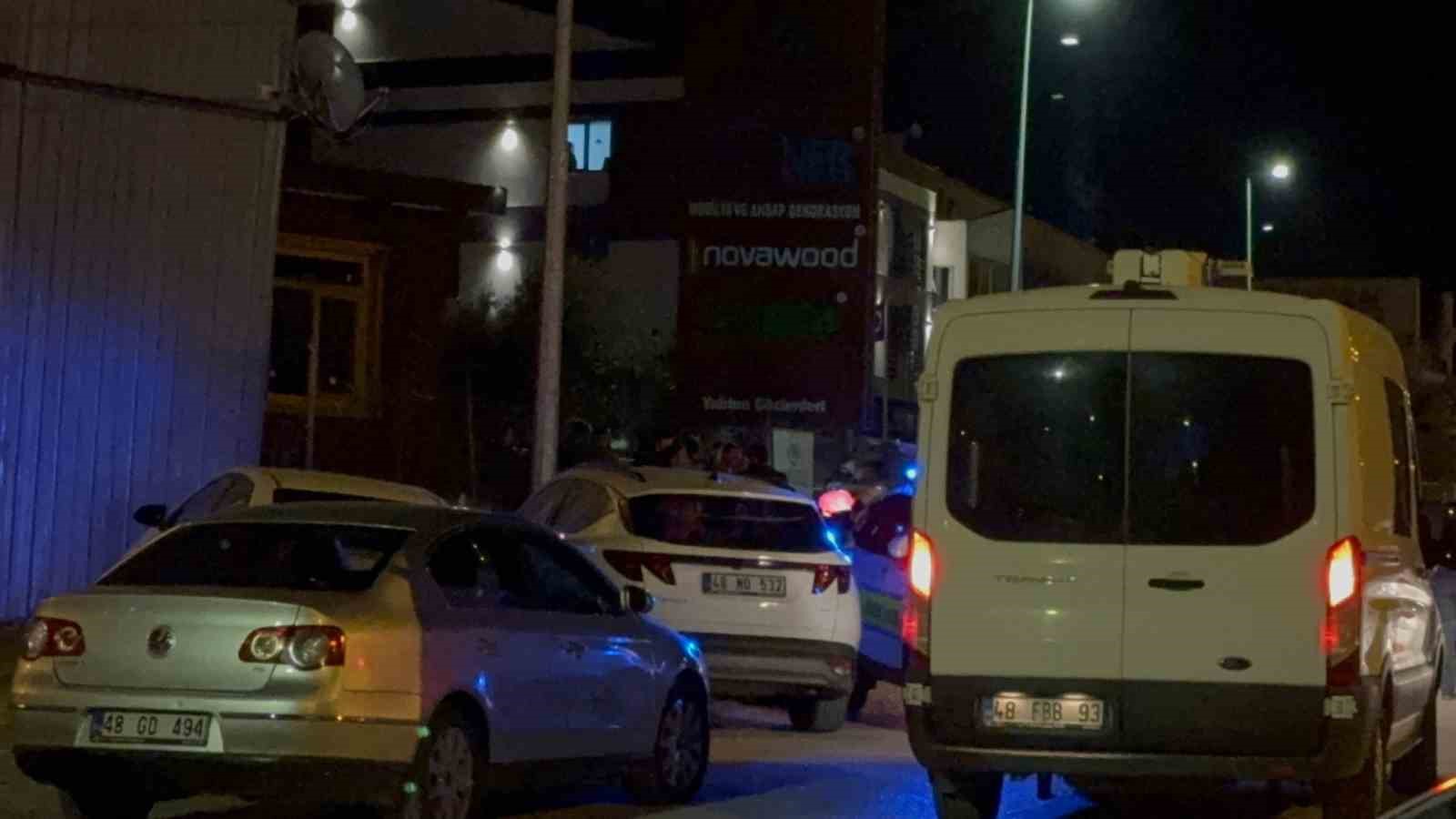 Fethiye&rsquo;de hareketli dakikalar: Uyuşturucu operasyonunda polise ateş a&ccedil;tılar
