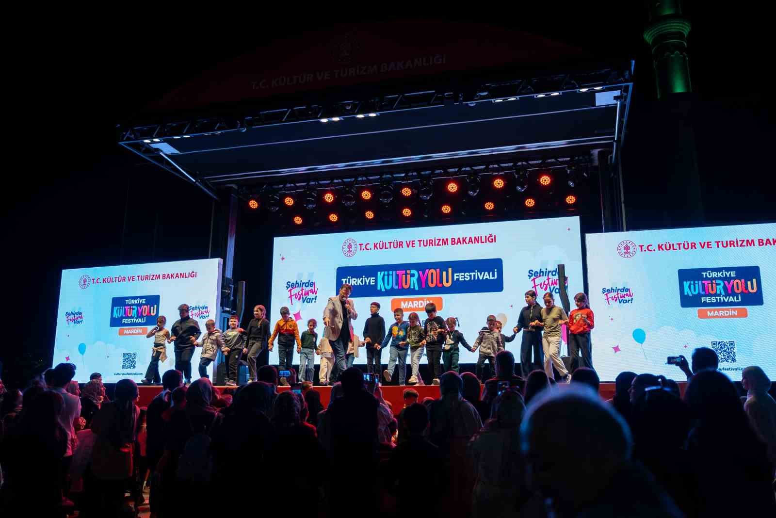 Mardin K&uuml;lt&uuml;r Yolu Festivali&rsquo;nde 4&rsquo;&uuml;nc&uuml; g&uuml;n coşkusu
