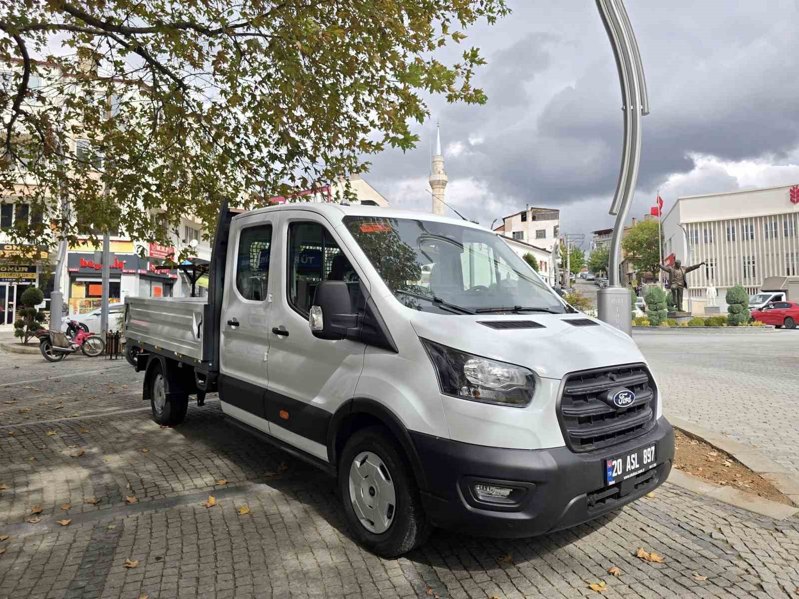 Tavas Belediyesi filosuna bir araç daha ekledi
