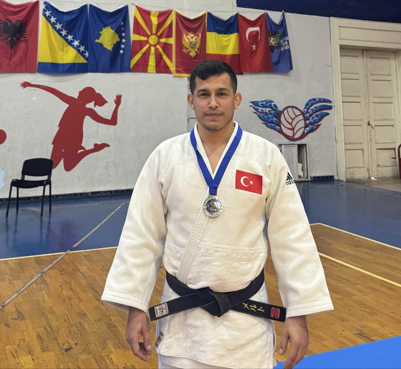 Yunusemreli veteran judocudan çifte madalya
