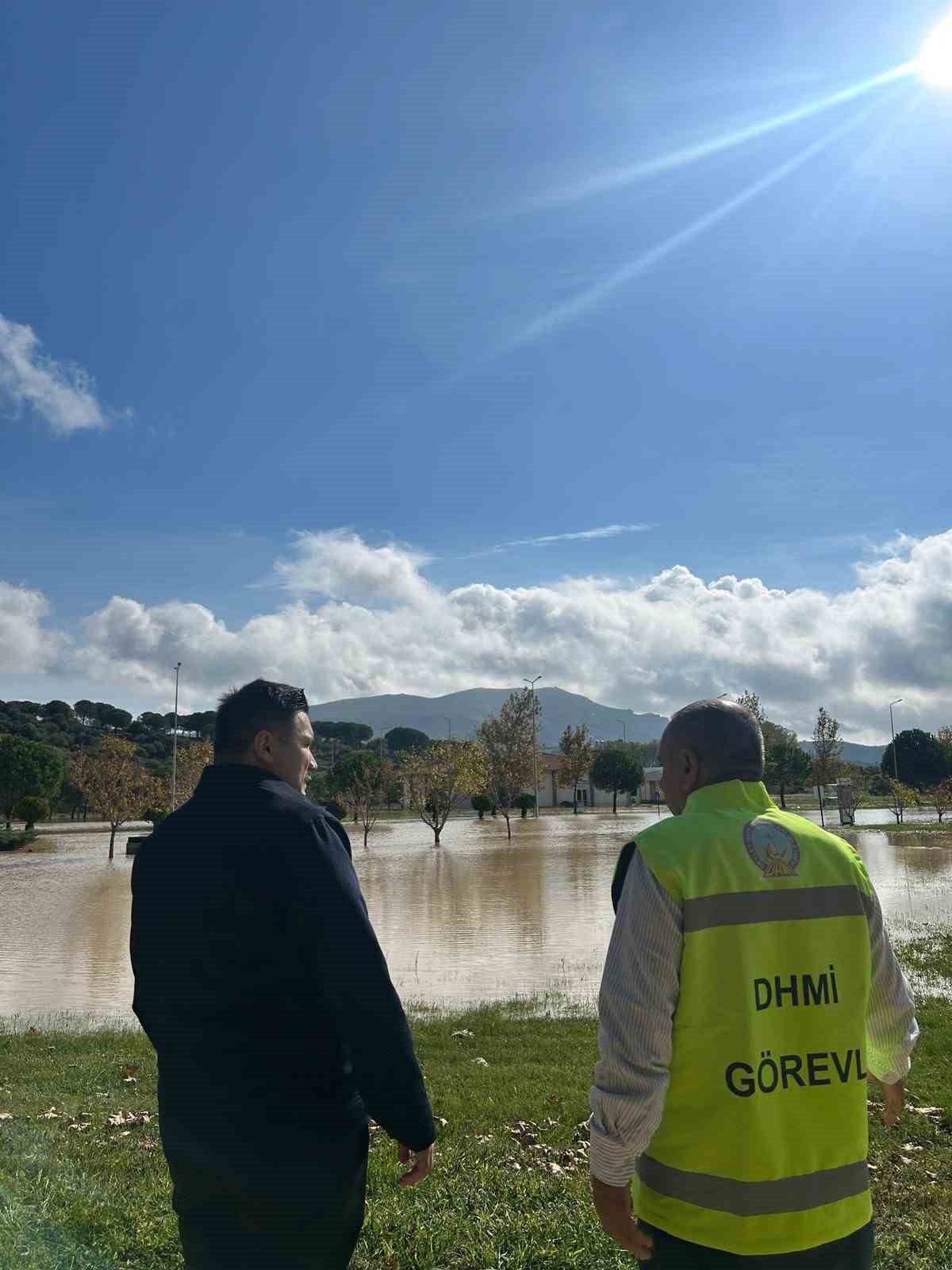 G&ouml;k&ccedil;eada&rsquo;da sele teslim olan b&ouml;lgeler dron ile g&ouml;r&uuml;nt&uuml;lendi
