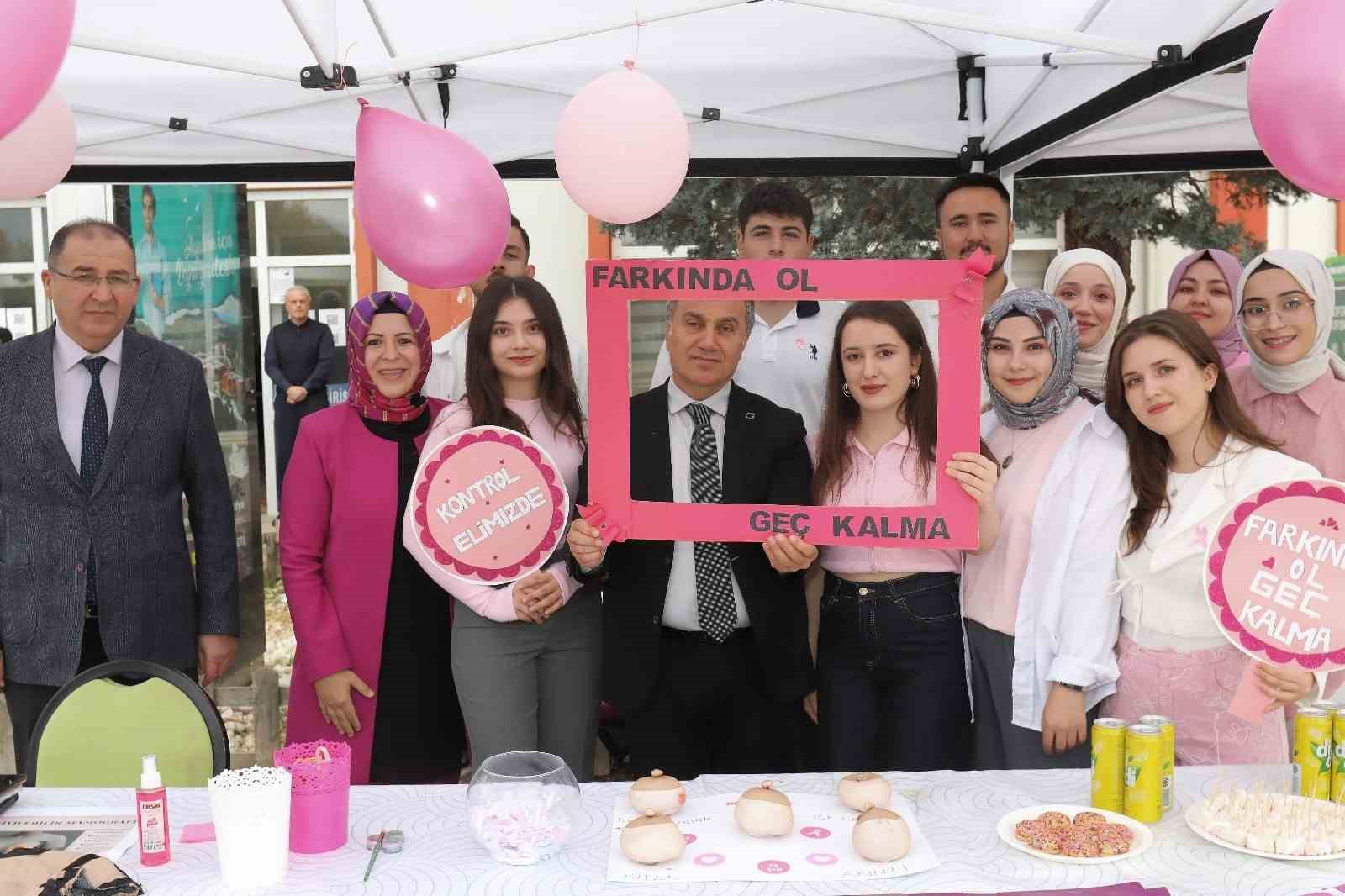 TOGÜ’de meme kanseri farkındalığına pembe dokunuş
