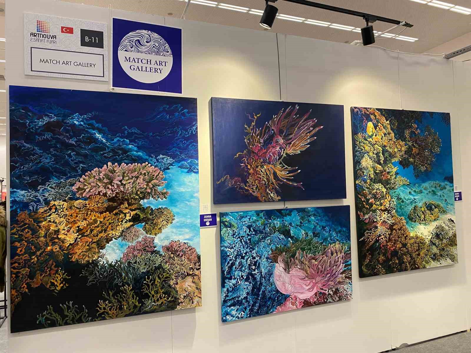 Deniz yaşamının enerjisini tuvale yansıttı
