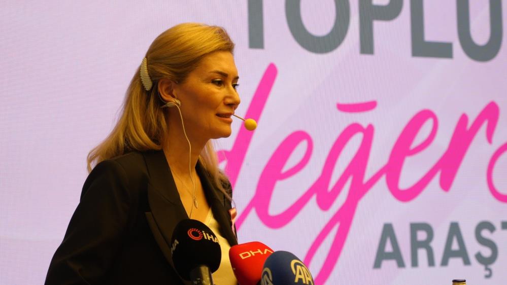 Meme kanserinde erken tanı kadınların yaşamında fark oluşturuyor