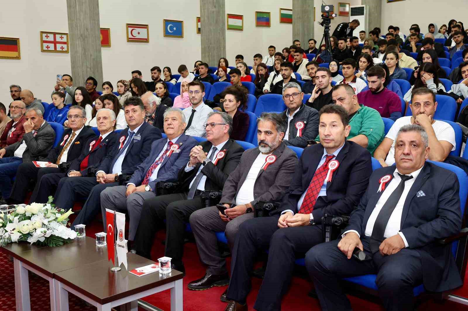 Başkan Özdoğan: "Spor; saygı, kardeşlik ve dayanışma kültürüdür"
