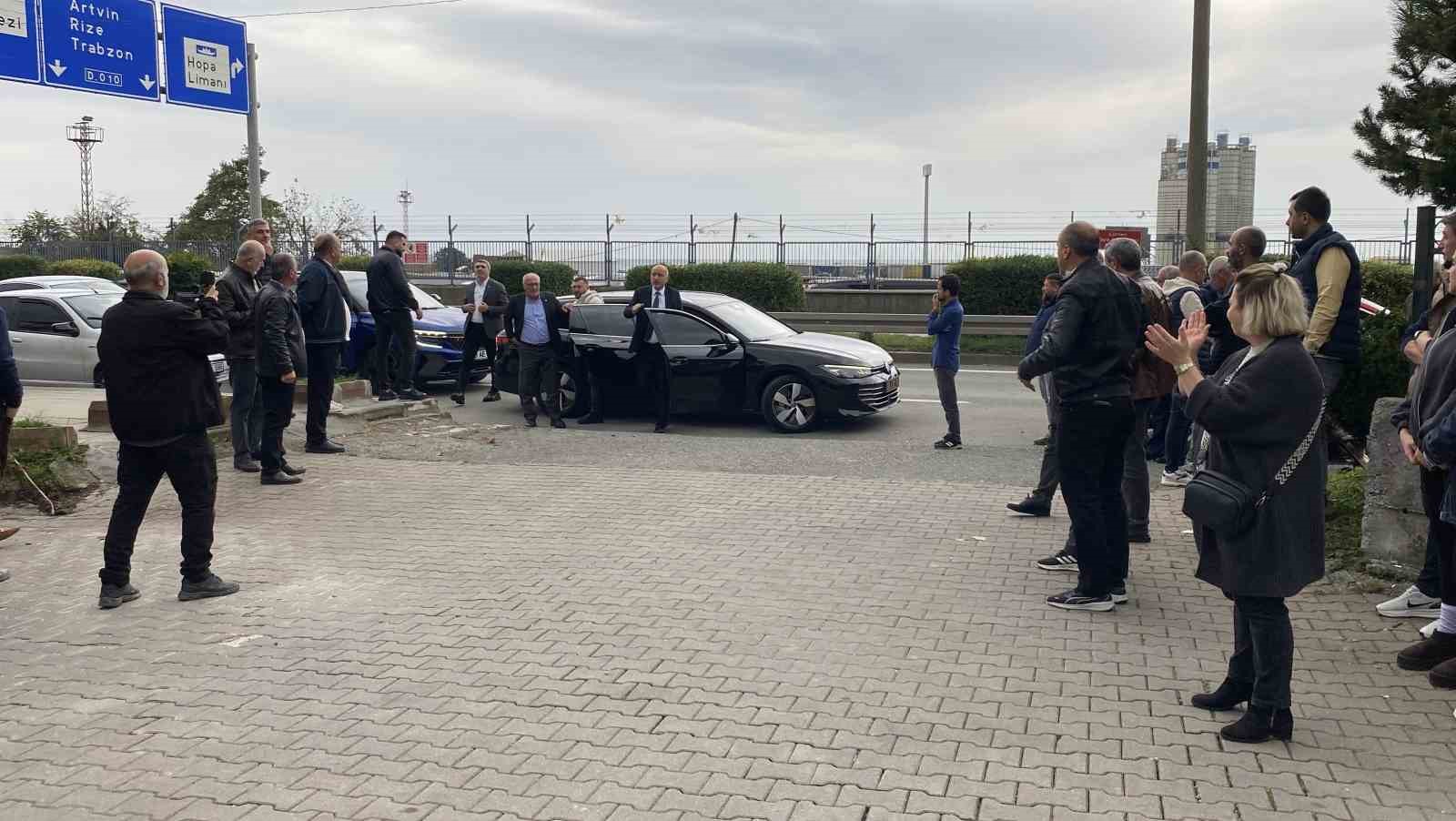 Hopa Belediye Başkanı Utku Cihan, İBB’ye yönelik soruşturma kapsamında ifade verdi
