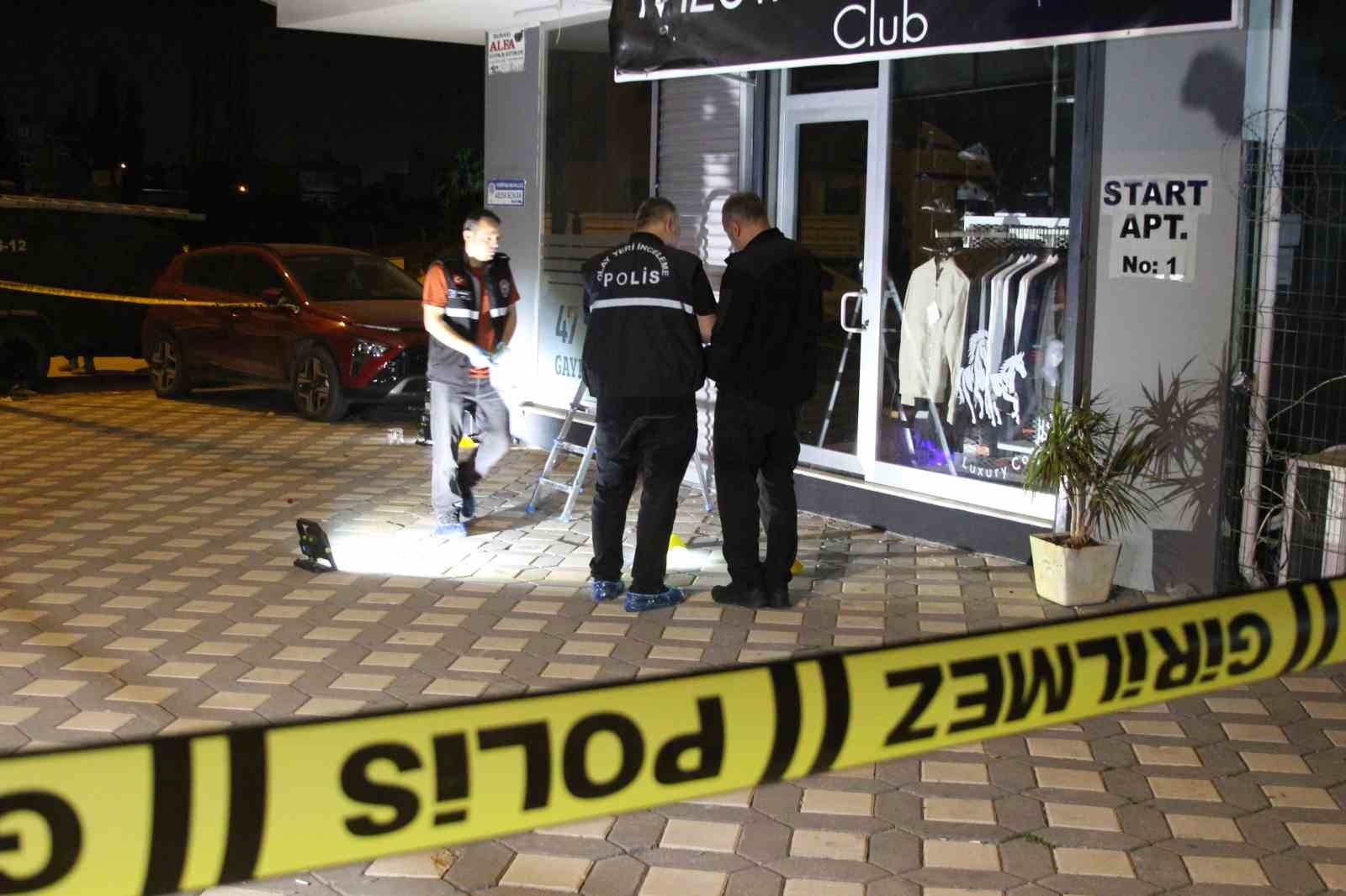 Korku dolu anlar: İş yerine par&ccedil;a tesirli EYP atıldı
