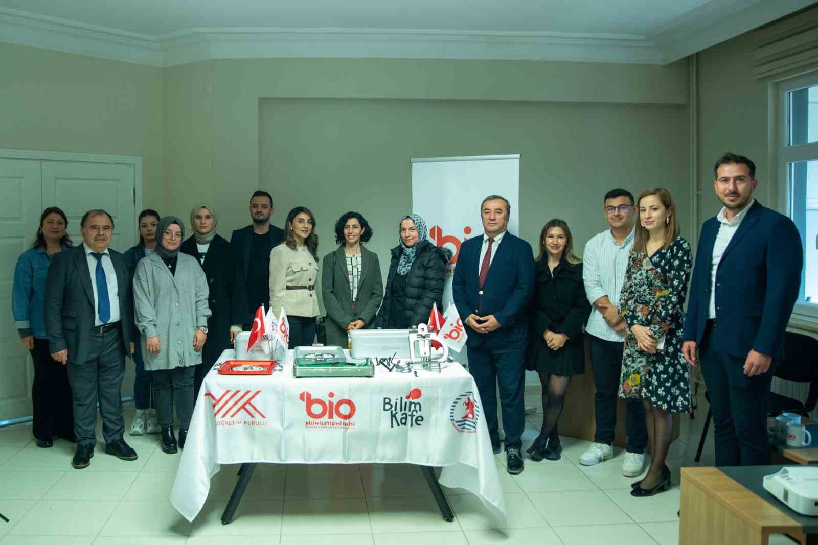 OMÜ’den cerrahi üretimde kadın gücüne bilimsel bakış
