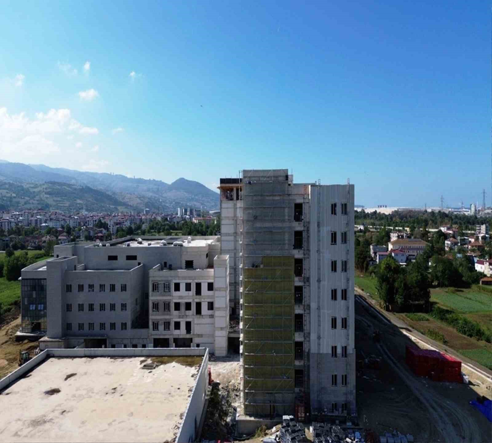 Atakum Devlet Hastanesi’nin yüzde 25’i tamamlandı
