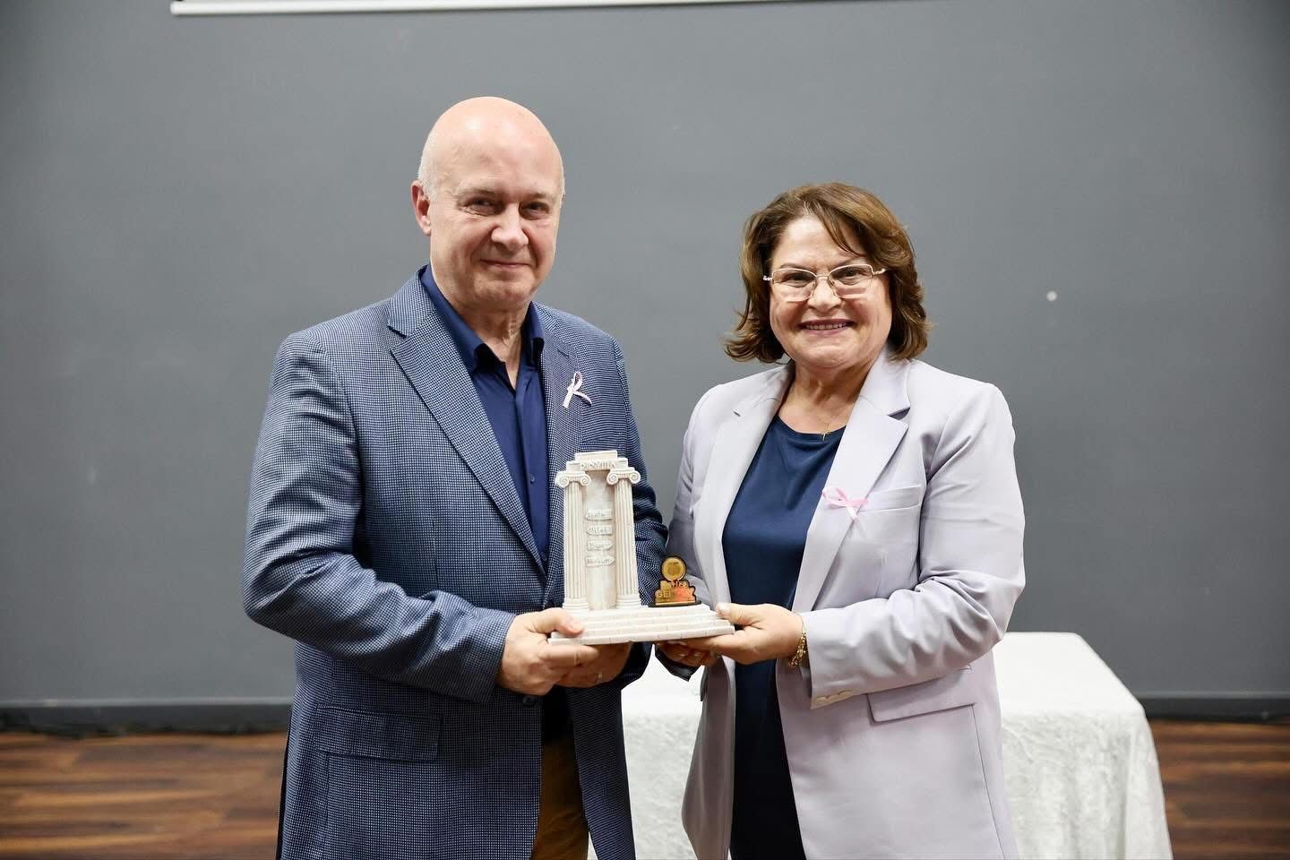 Didim’de meme kanseri farkındalık etkinliği gerçekleştirildi
