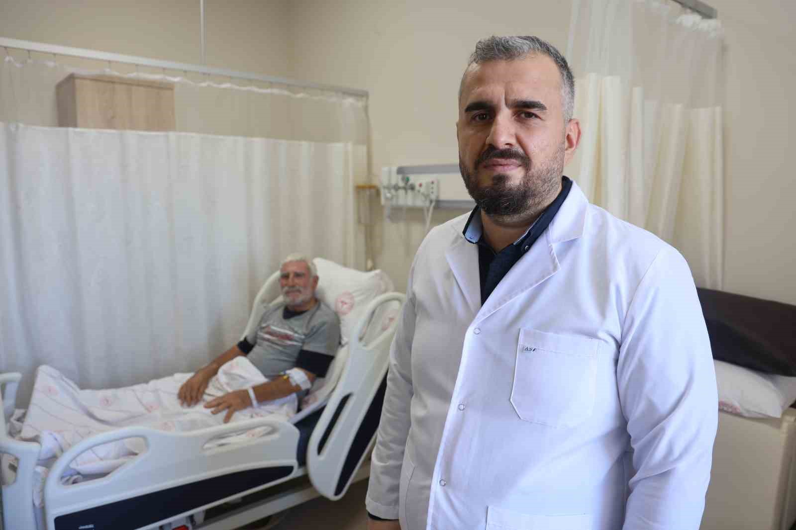 Kamyondan düşüp pelvis kemiği kırıldı, Konya’da 2 saatlik ameliyatla sağlığına kavuştu
