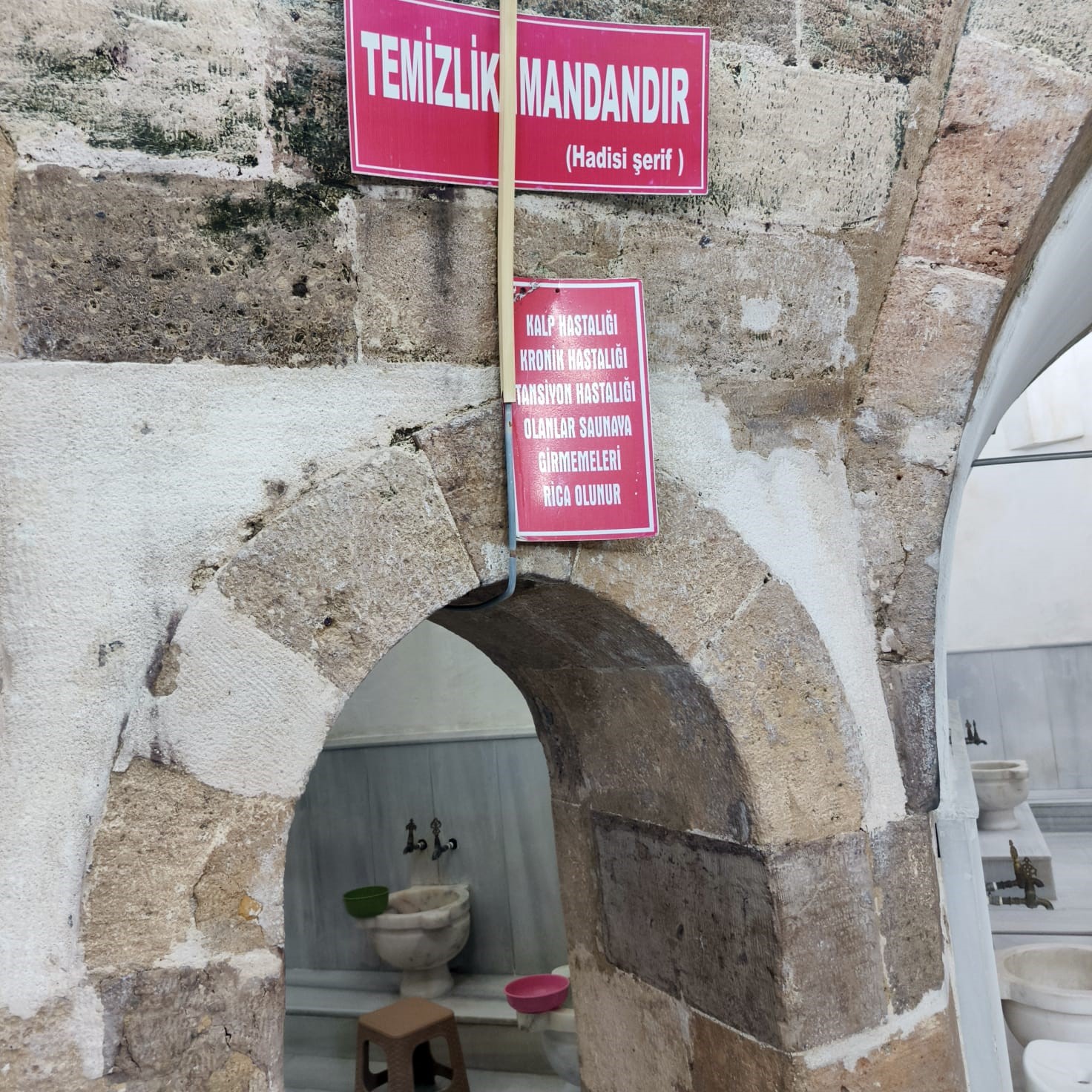 Yaşlı adam hamamda &ouml;l&uuml; bulundu
