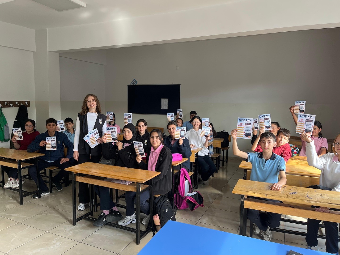 SİBERAY ekibi bilgilendirme faaliyetlerine devam ediyor