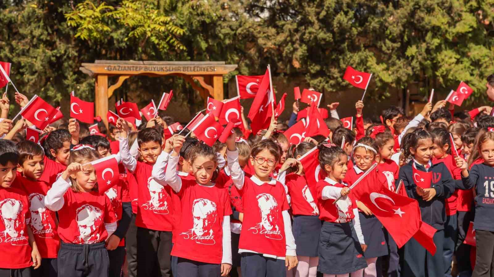 GKV&rsquo;liler Cumhuriyet i&ccedil;in y&uuml;r&uuml;d&uuml;
