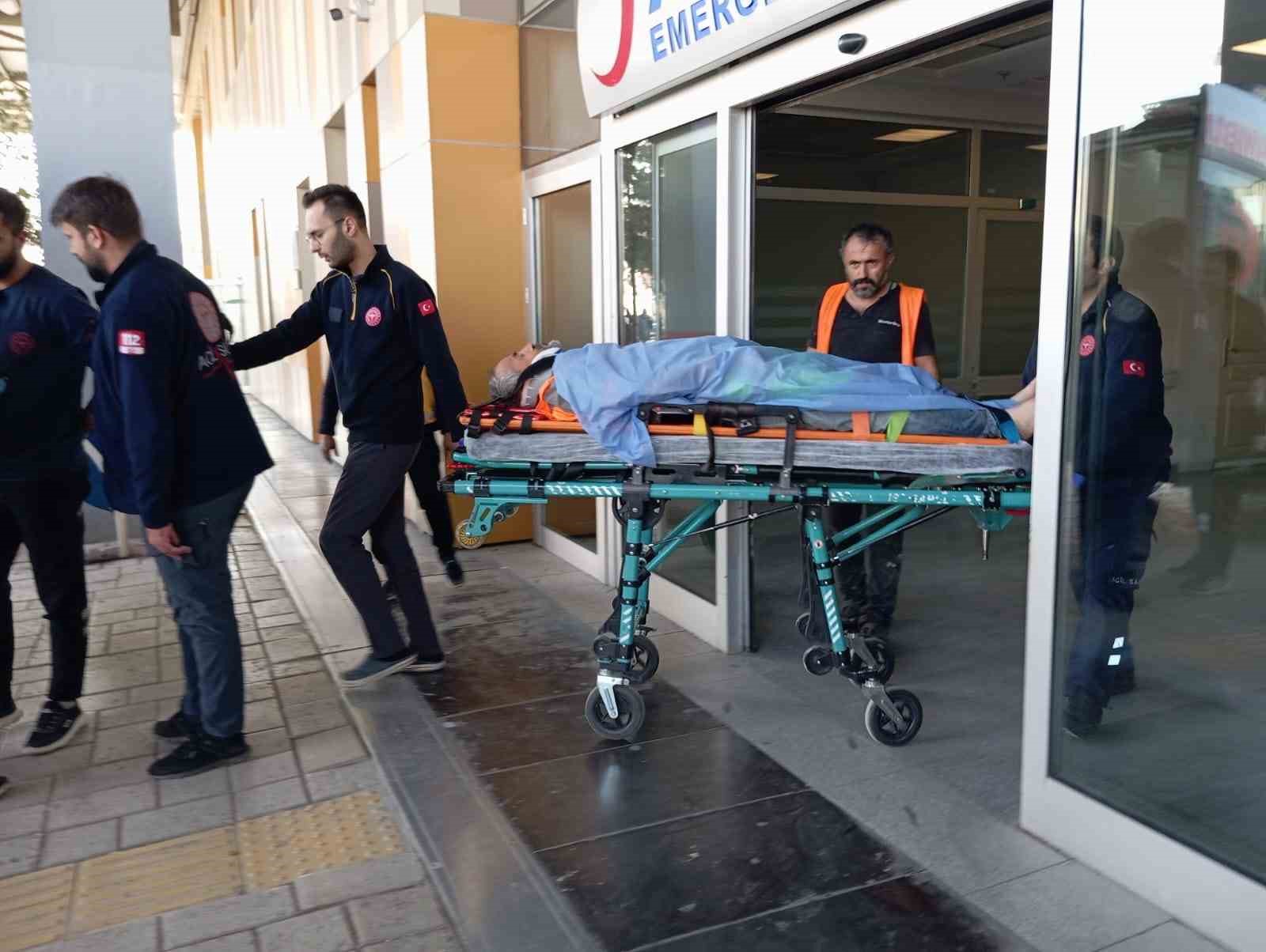 Van&rsquo;da şehir hastanesi inşaatında iş kazası: 1 iş&ccedil;i yaralandı

