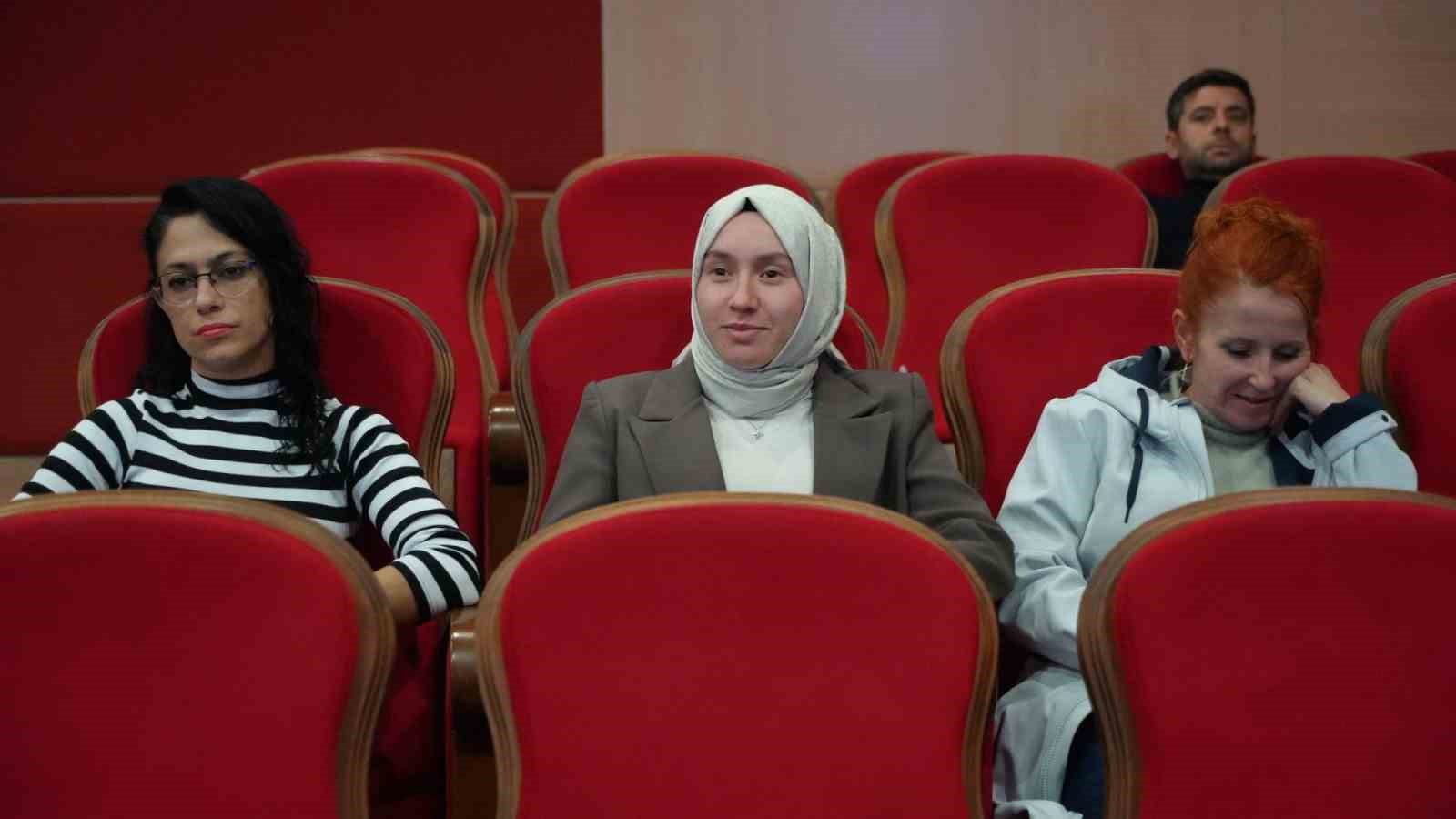 KBÜ’de "Aile ve Değerler Eğitimi" semineri düzenlendi
