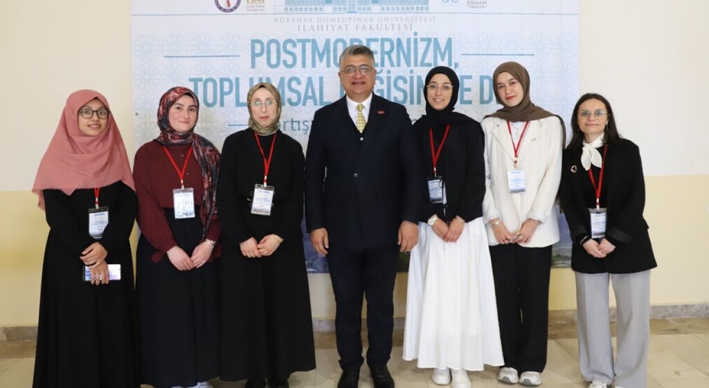 DPÜ’de "Postmodernizm, Toplumsal Değişim ve Din" başlıklı sempozyum
