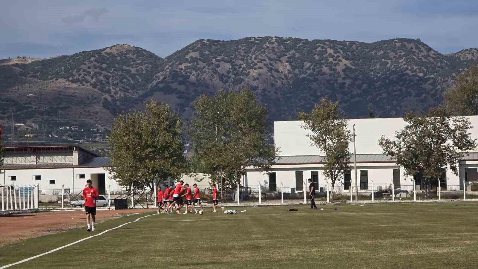 İncirliova oynamadan kazandı
