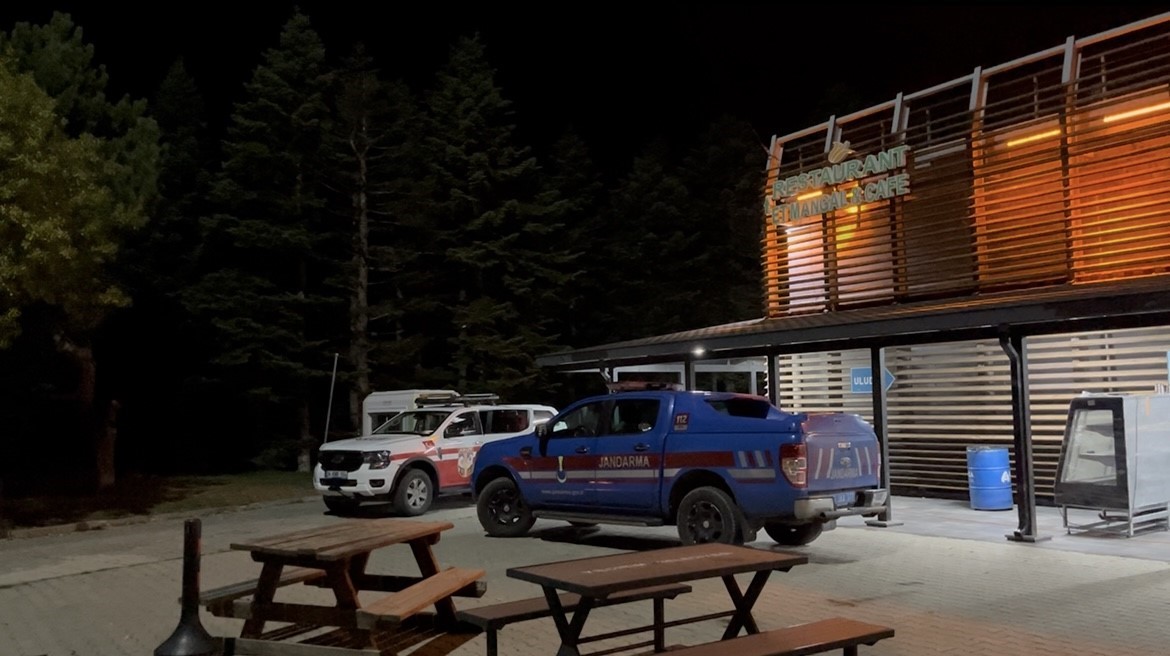 X-ray cihazına yakalanmamak için Uludağ’dan yürüyerek aşağı inmek isteyen 2 arkadaş kayboldu