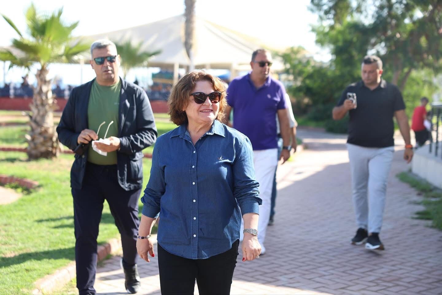 Başkan Gençay, Altınkum’da vatandaşlarla buluştu
