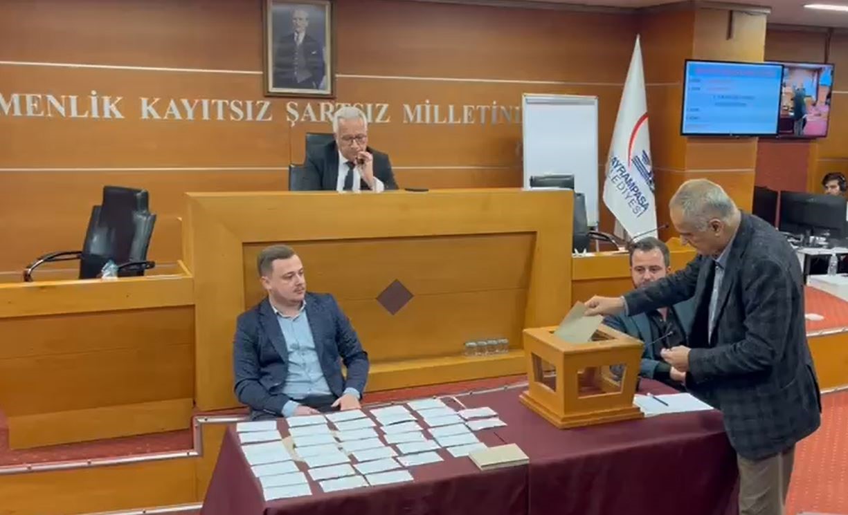 Bayrampaşa Belediye Meclisi’nde belediye başkan vekili seçimi başladı
