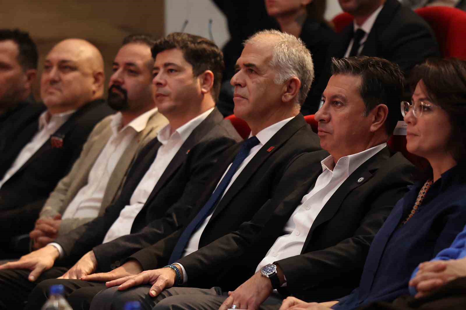 Muğla’da ‘Demokrasi ve Felsefe’ sempozyumu
