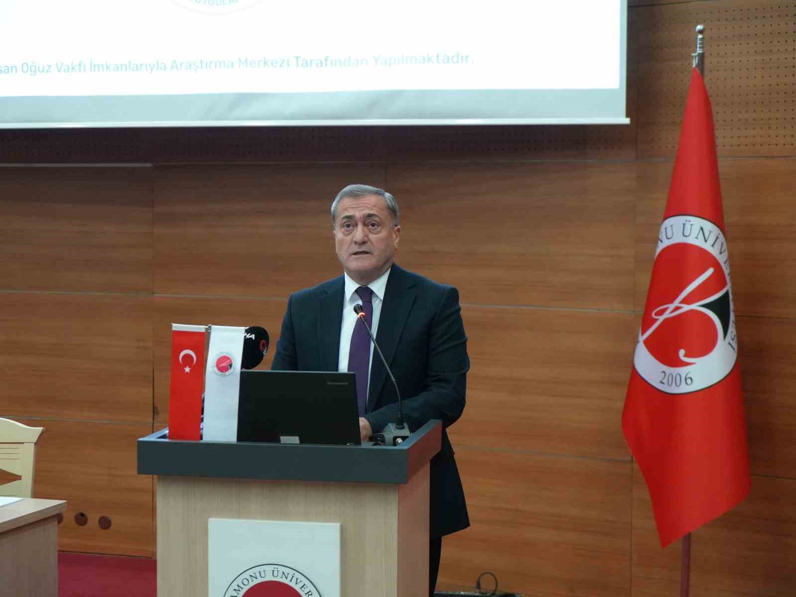Kastamonu Üniversitesi Rektör Yardımcısı Prof. Dr. Mehmet Atalan:
