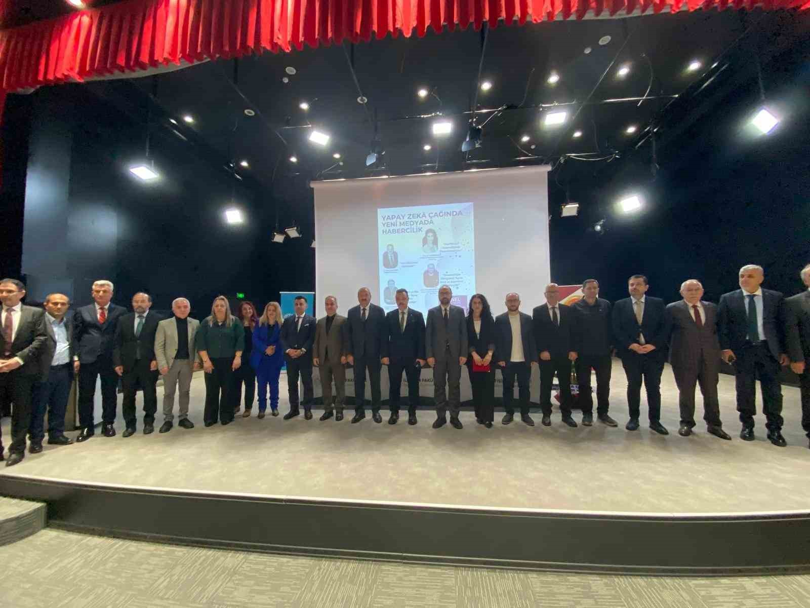 Erzurum’da yeni medya çağı konuşuldu
