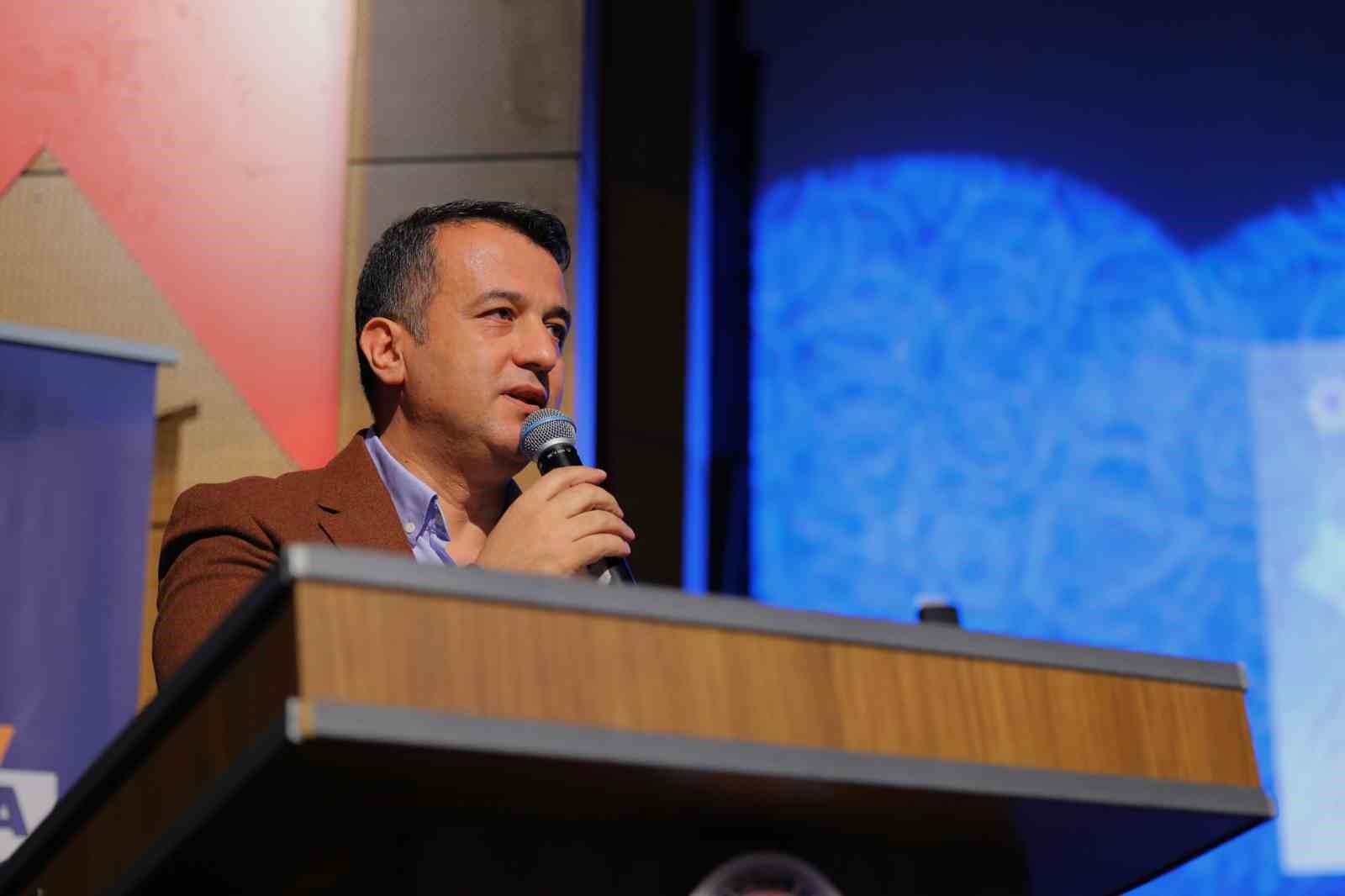 Türkiye’nin ilk belediye konservatuvarı yeni sezona coşkuyla başladı
