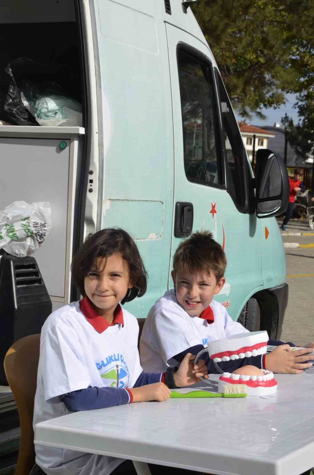 Öğrenciler için ’Sağlıklı Çocuk, Sağlıklı Gelecek’ etkinliği düzenlendi
