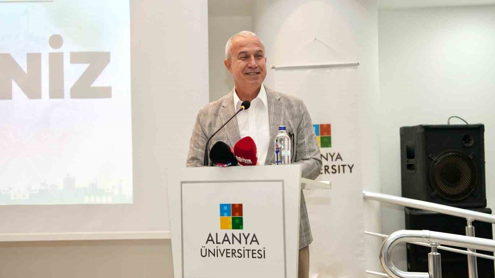 Alanya Üniversitesi’nde yeni akademik yıl coşkuyla başladı
