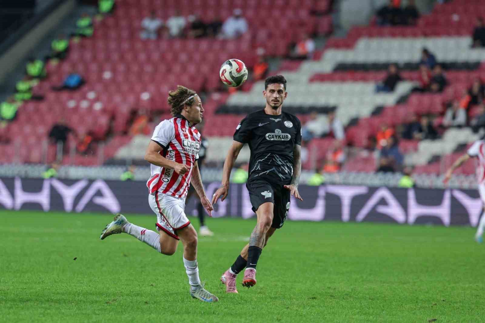 Trendyol Süper Lig: Samsunspor: 1 - Çaykur Rizespor: 1 (Maç sonucu)
