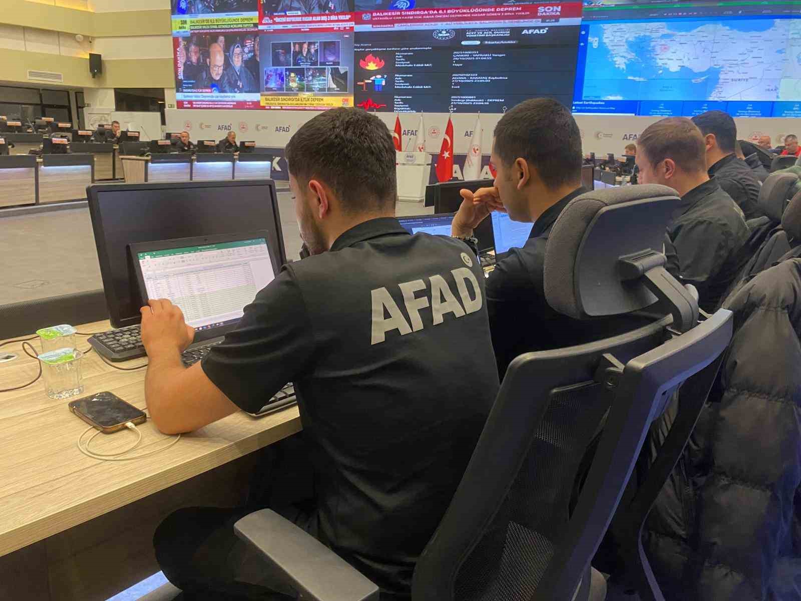 AFAD, Acil Y&ouml;netim Merkezi&rsquo;nde &ccedil;alışmalara devam ediyor
