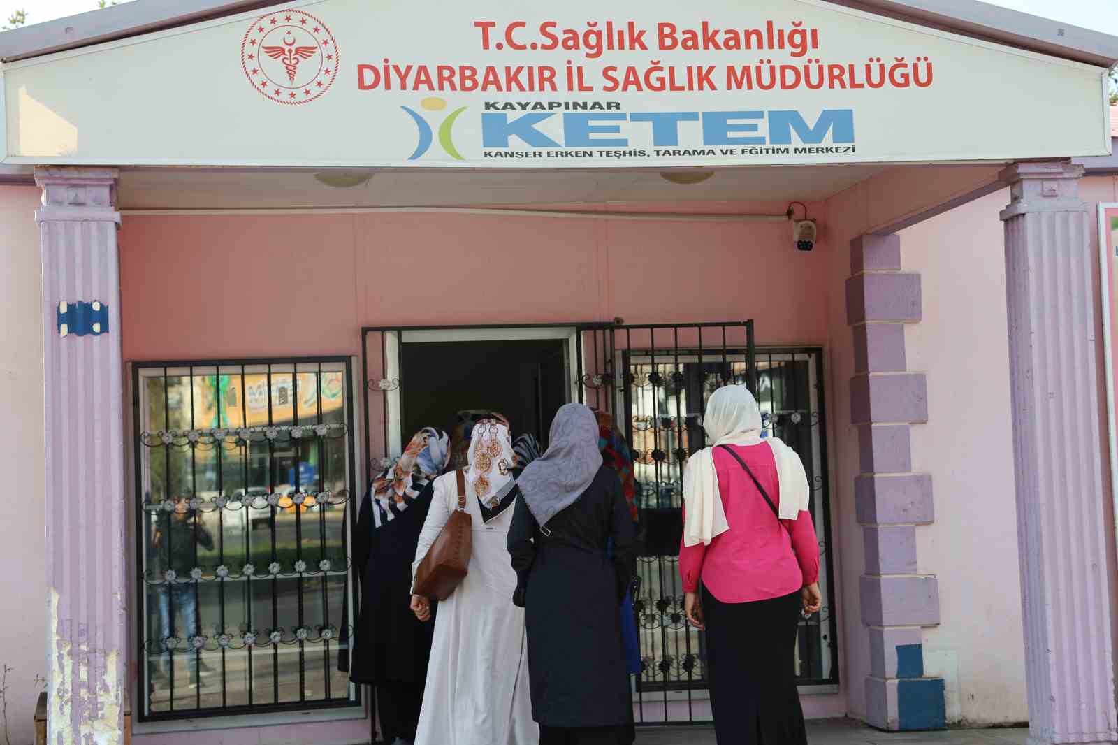 Diyarbakır’da kadınlar, meme kanseri taramaları için Aile Sağlığı Merkezi’ne başvuruyor
