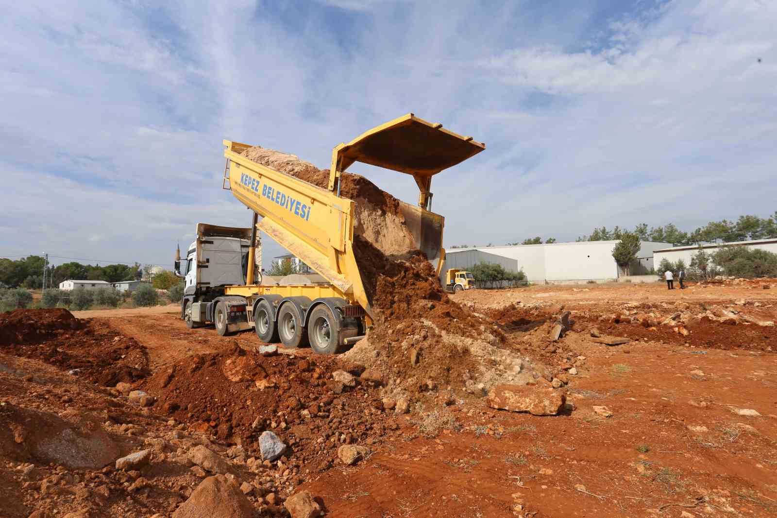 Kepez’in Zeytinlik Mahallesi’ne yeni pazar yeri geliyor
