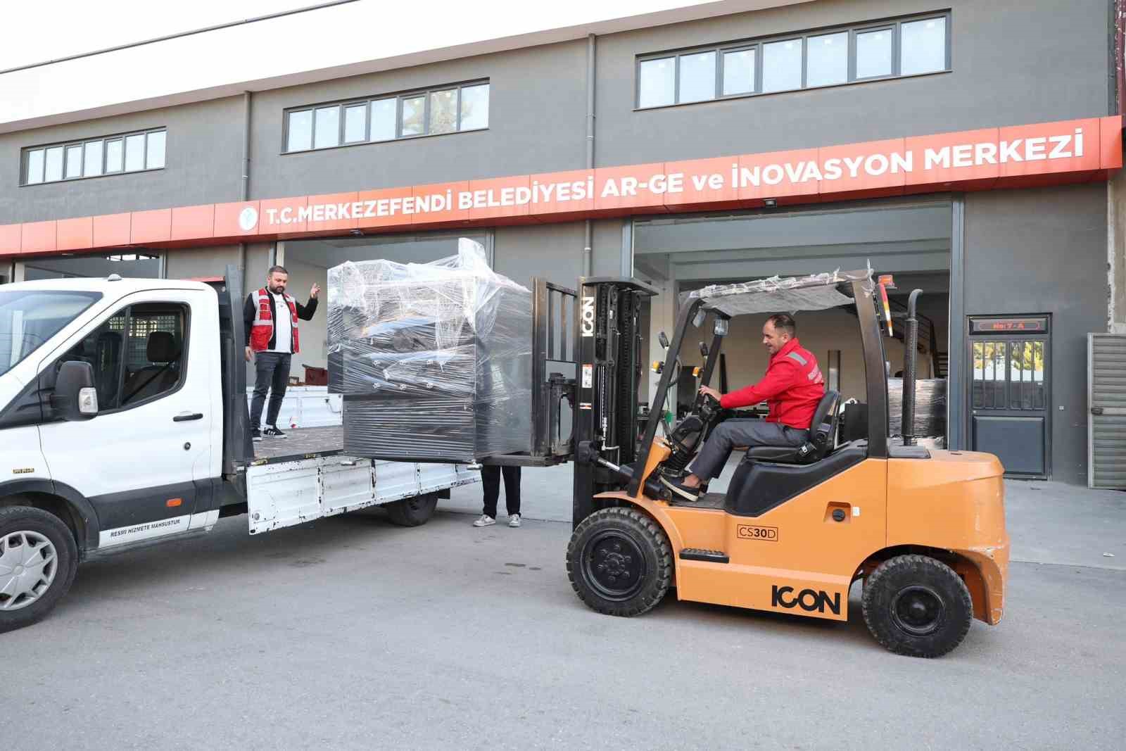 Merkezefendi Belediyesinin 31. mama makinesi Eskişehir&rsquo;e teslim edildi
